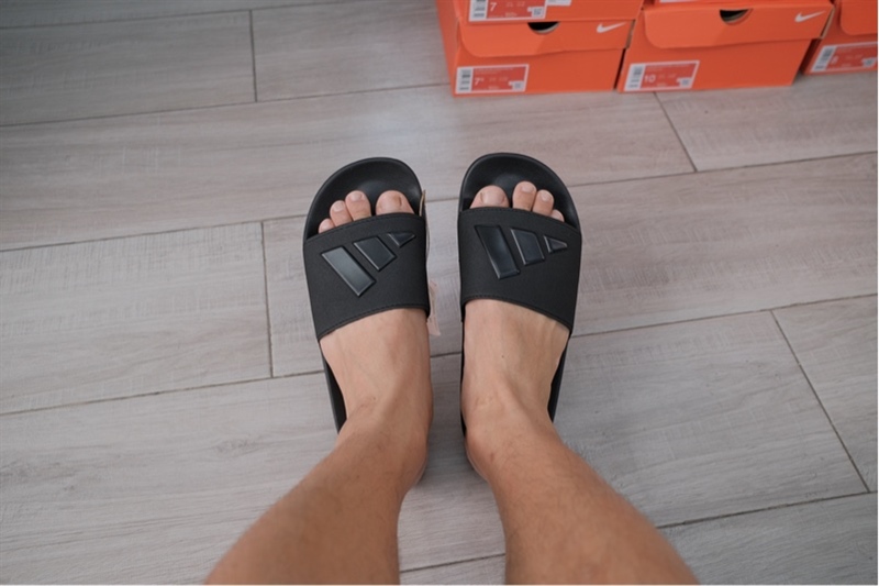 Dép Adidas chính hãng Adilette Shower Black JS2039