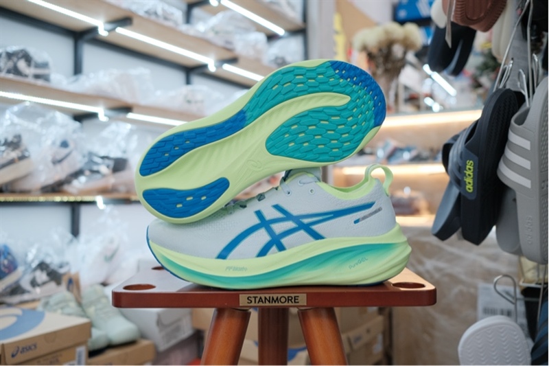 Giày chạy bộ Asics Gel Nimbus 26 Lite Show 1011B847-400