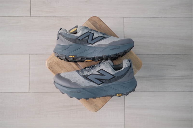 Giày chạy Trail New Balance Fresh Foam X Hierro V9 Grey - 42.5