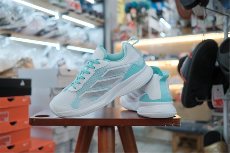 Giày Pickleball Tennis Adidas AvaFlash Mint JP9742 Giày Pickleball Tennis Adidas AvaFlash Mint JP9742