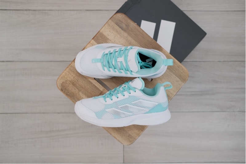 Giày Pickleball Tennis Adidas AvaFlash Mint JP9742 Giày Pickleball Tennis Adidas AvaFlash Mint JP9742