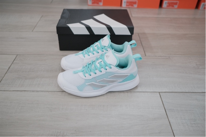Giày Pickleball Tennis Adidas AvaFlash Mint JP9742 Giày Pickleball Tennis Adidas AvaFlash Mint JP9742