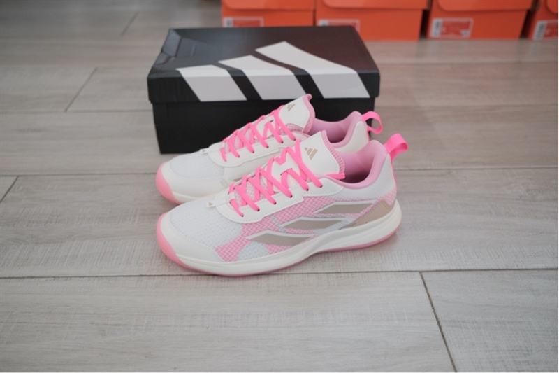 Giày Pickleball Tennis Adidas AvaFlash Pink JP9741 Giày Pickleball Tennis Adidas AvaFlash Pink JP9741