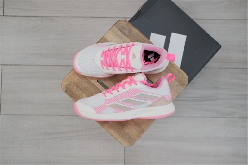 Giày Pickleball Tennis Adidas AvaFlash Pink JP9741 Giày Pickleball Tennis Adidas AvaFlash Pink JP9741