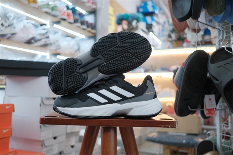 Giày Pickleball Tennis Adidas CourtJam Control 3 IF0458