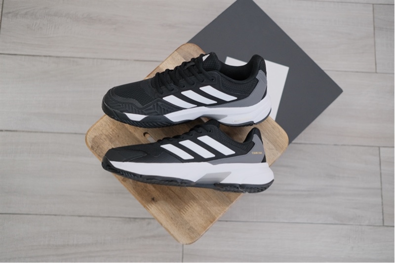 Giày Pickleball Tennis Adidas CourtJam Control 3 IF0458