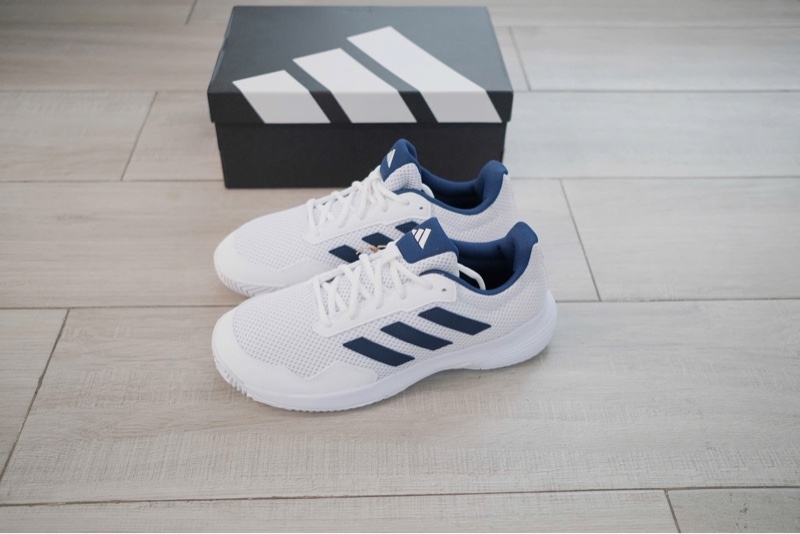 Giày Pickleball Tennis Adidas Game Spec 2 White Navy ID2470 Giày Pickleball Tennis Adidas Game Spec 2 White Navy ID2470
