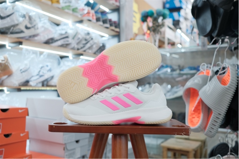 Giày Pickleball Tennis Adidas GameCourt 2 W White Pink JP7723 Giày Pickleball Tennis Adidas GameCourt 2 W White Pink JP7723