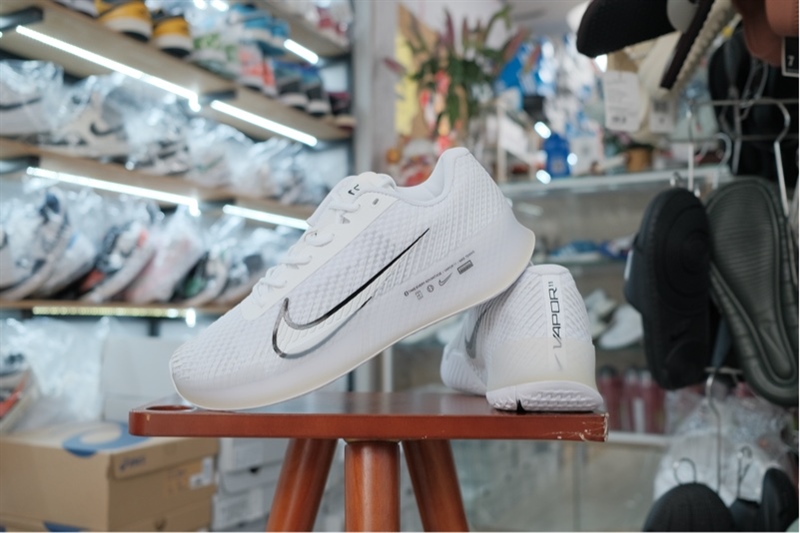 Giày Pickleball Tennis Nike Zoom Vapor 11 White Black DR6966-101