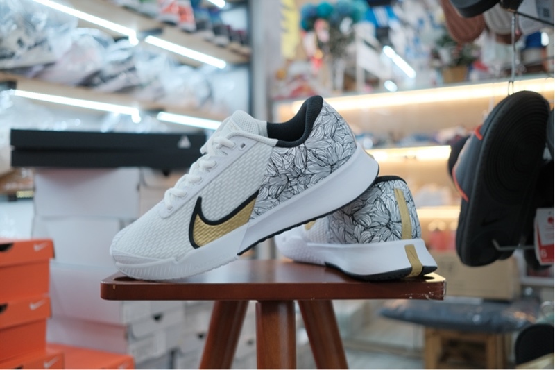 Giày Pickleball Tennis Nike Zoom Vapor Pro 2 Magnolia FZ8227-100 Giày Pickleball Tennis Nike Zoom Vapor Pro 2 Magnolia FZ8227-100