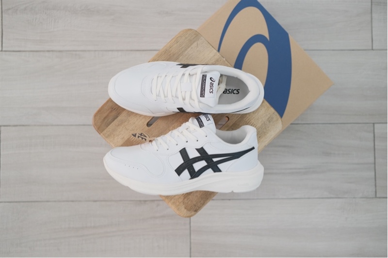 Giày thể thao Asics Gel Fun Walker White Black 1291A065