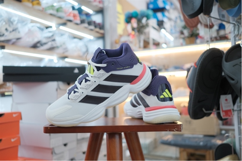 Giày thể thao Indoor Adidas Courtstabil White JH5163