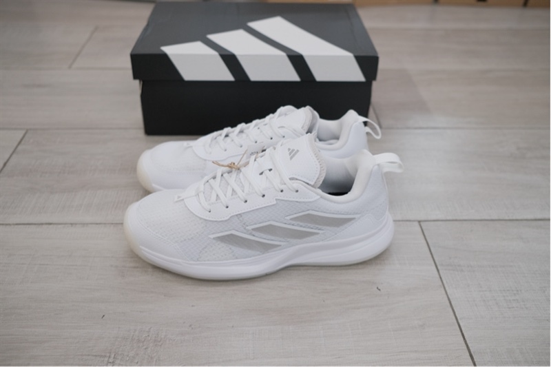 Giày Pickleball Tennis Adidas Avaflash White IG9540