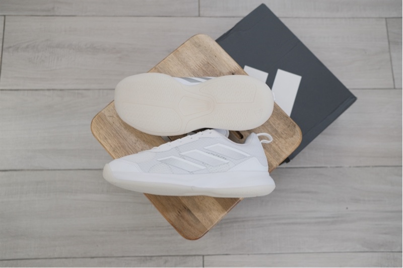 Giày Pickleball Tennis Adidas Avaflash White IG9540