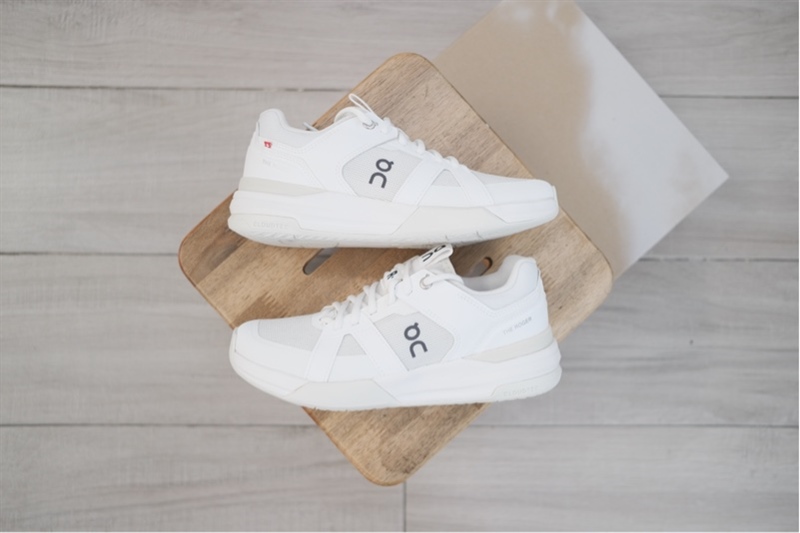 Giày Pickleball Tennis On The Roger Clubhouse Pro White 3WD30050202