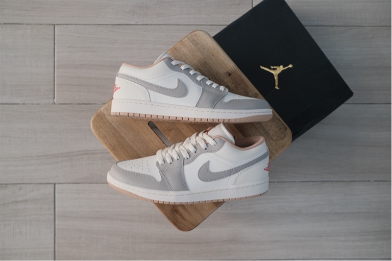 Giày Nike Air Jordan 1 Low Sail Grey Red 553558-169 - 42