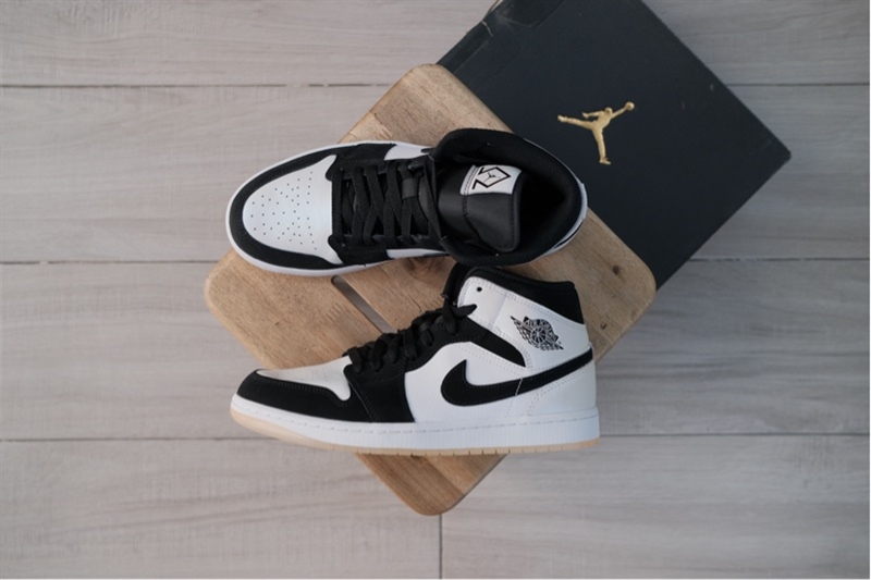 Giày Nike Air Jordan 1 Mid SE Diamond DH6933-001