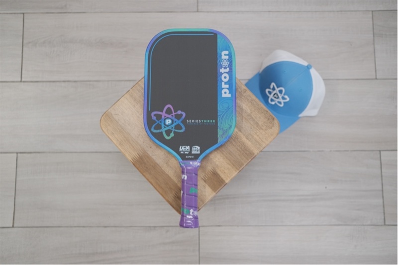 Vợt Pickleball Proton Project Peacock Elongated 13mm