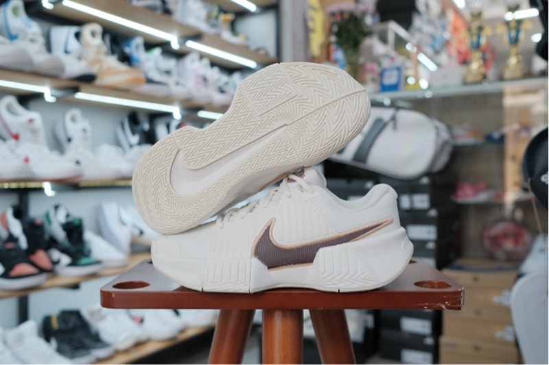 Giày Pickleball Tennis Nike Zoom GP Challenge Pro Tan IB6560-109 Giày Pickleball Tennis Nike Zoom GP Challenge Pro Tan IB6560-109