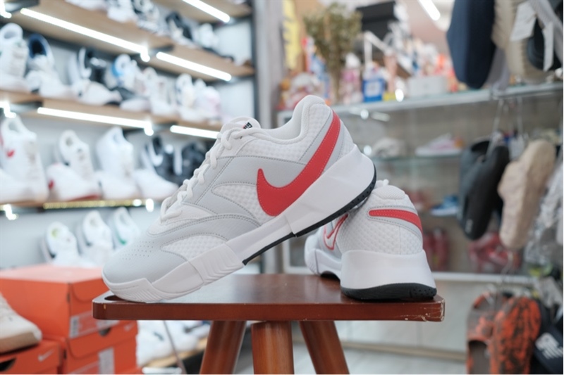 Giày Pickleball Tennis Nike Court Lite 4 Grey Red FD6574-109 Giày Pickleball Tennis Nike Court Lite 4 Grey Red FD6574-109