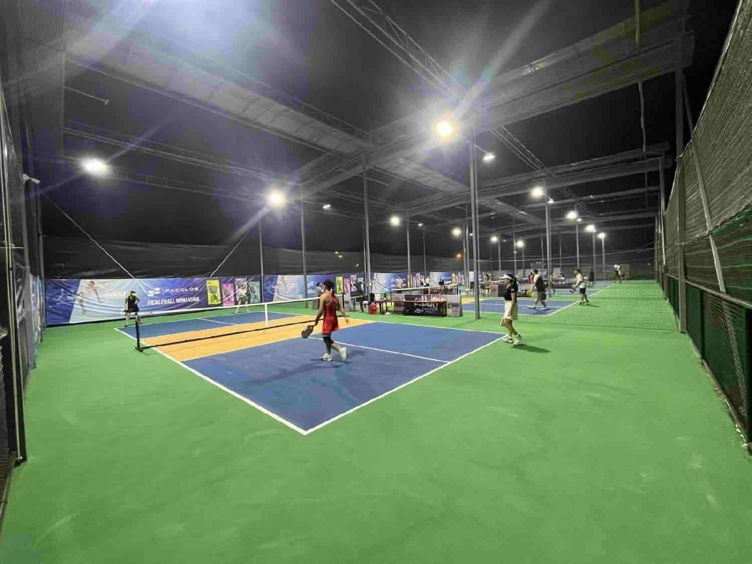 Sân pickleball quận long biên 25 San Pickleball Minh Khoa