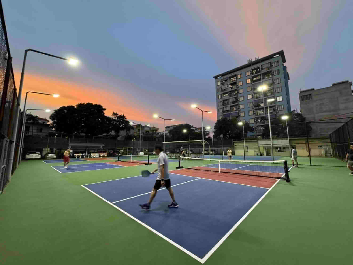Sân pickleball quận long biên 8 San Pickleball Z133