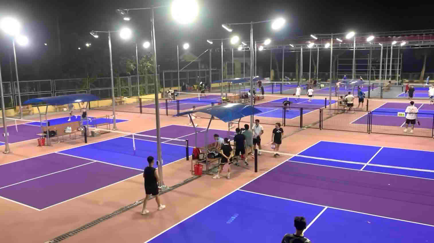Sân pickleball quận long biên 10 San Water Tower