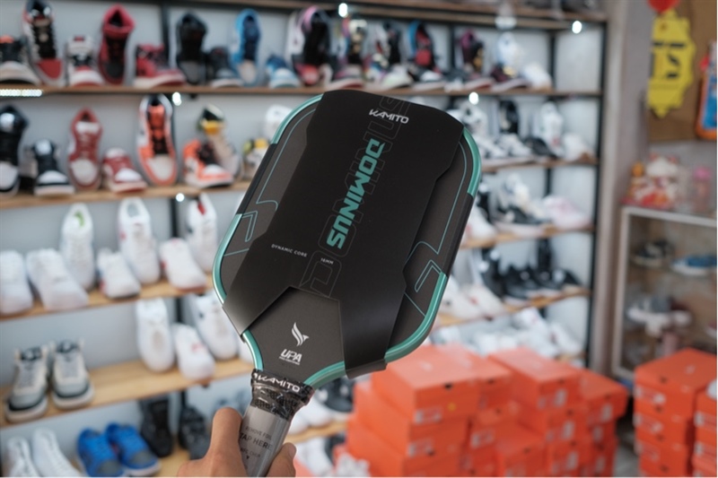 Vợt Pickleball Kamito Dominus 16mm KMVPK261324 Vợt Pickleball Kamito Dominus 16mm KMVPK261324