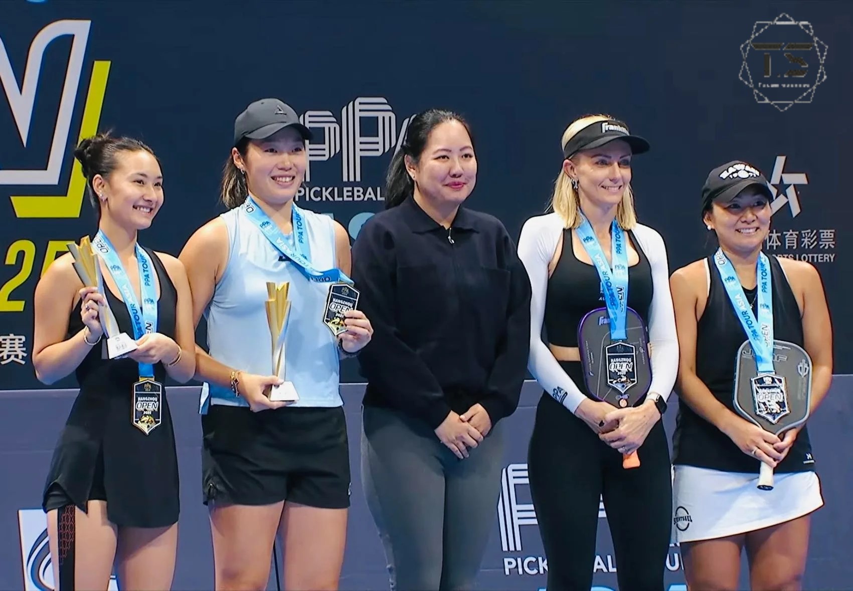 Khám Phá Sự Nghiệp Của Yi Wang Pickleball: Từ Tài Năng Tennis Đến Ngôi Sao Sáng Giá Của PPA Tour Châu Á 3