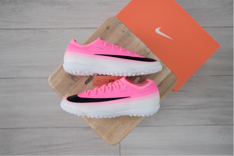 Giày đá bóng Nike Vapor 17 Pro TF Pink IU2727-900