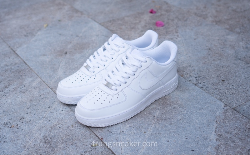 Giày Nike Air Force 1 All White CW2288-111 Giày Nike Air Force 1 All White CW2288-111