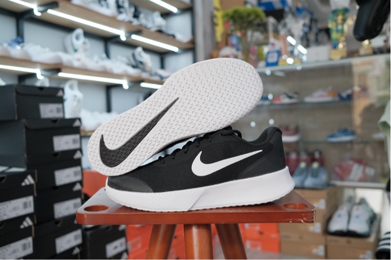 Giày Pickleball Tennis Nike Vapor Lite 3 Black FZ2155-001 Giày Pickleball Tennis Nike Vapor Lite 3 Black FZ2155-001