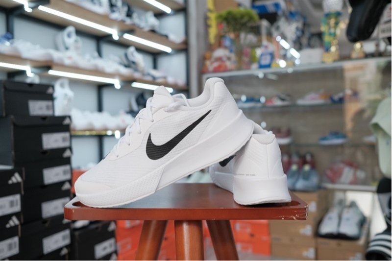 Giày Pickleball Tennis Nike Vapor Lite 3 White FZ2156-101 Giày Pickleball Tennis Nike Vapor Lite 3 White FZ2156-101
