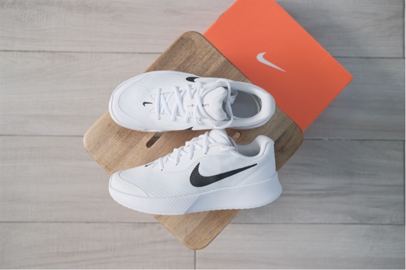 Giày Pickleball Tennis Nike Vapor Lite 3 White FZ2156-101 Giày Pickleball Tennis Nike Vapor Lite 3 White FZ2156-101
