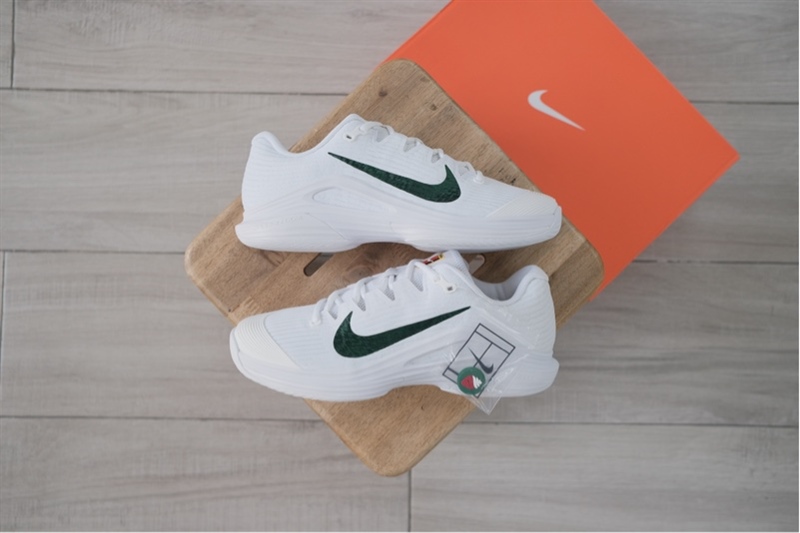 Giày Pickleball Tennis Nike Zoom Vapor 12 HC PRM IR0651-100