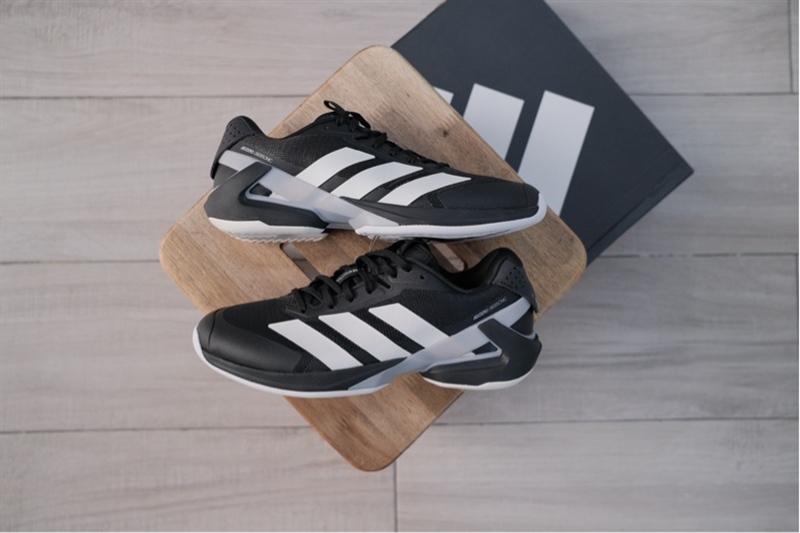 Giày Pickleball Tennis Adidas Ubersonic 5 Black IH2556