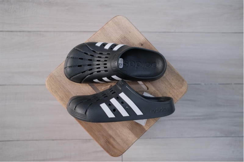 Dép Adidas chính hãng Adilette Clog Black GZ5886