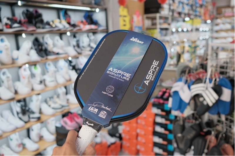 Vợt Pickleball Zocker Aspire Signature Phúc Huỳnh 16mm Vợt Pickleball Zocker Aspire Signature Phúc Huỳnh 16mm